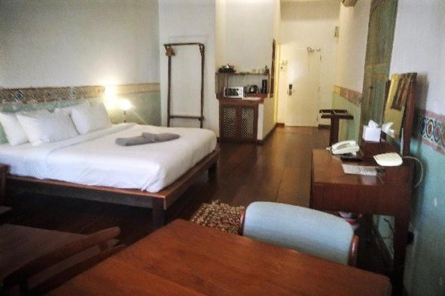 Ren I Tang Heritage Inn George Town Exterior photo